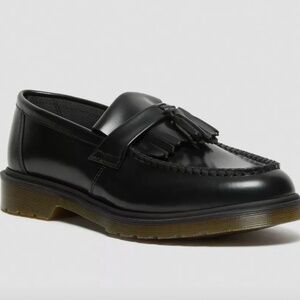 Dr. Martins  Adrian Smooth Leather Tassel Loafers in Black Adrian Smooth Leathe